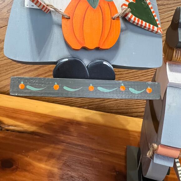 Vintage Wooden Handmade Thanksgiving Pilgrim Set Shelf Sitters Signed Cornelius - Picture 10 of 14